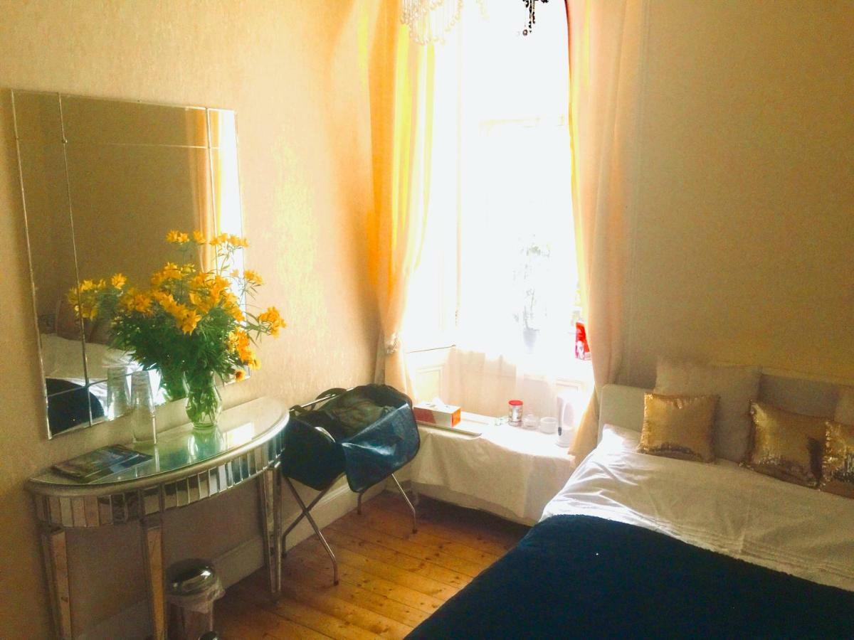 אדינבורו Marchhall Accommodation מראה חיצוני תמונה